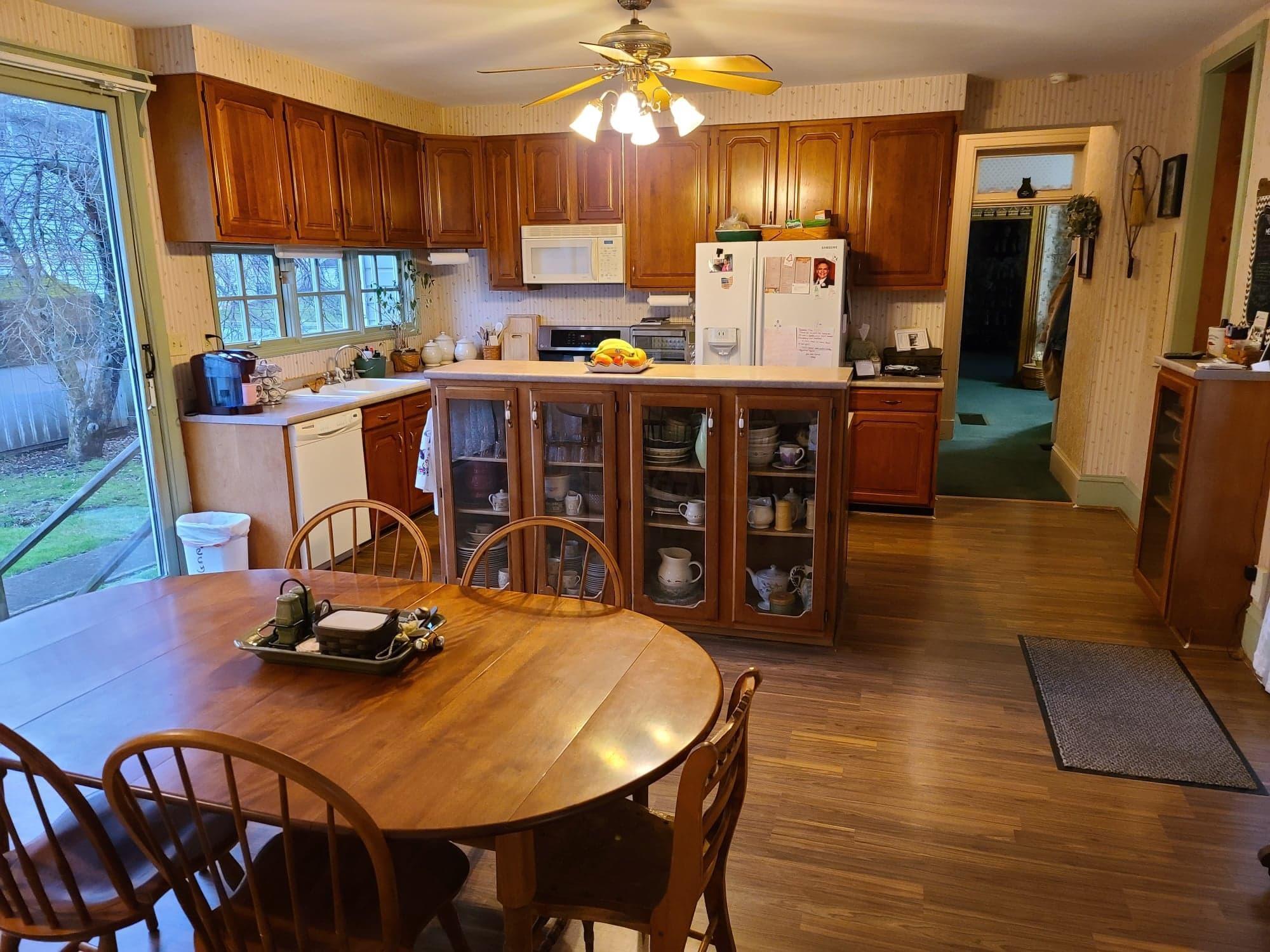 1015 Main Street Dresden, OH 43821 - Photo 25 of 43