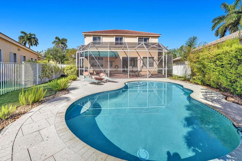 627 Willow Bend Road Weston, FL 33327 - Photo 1 of 7