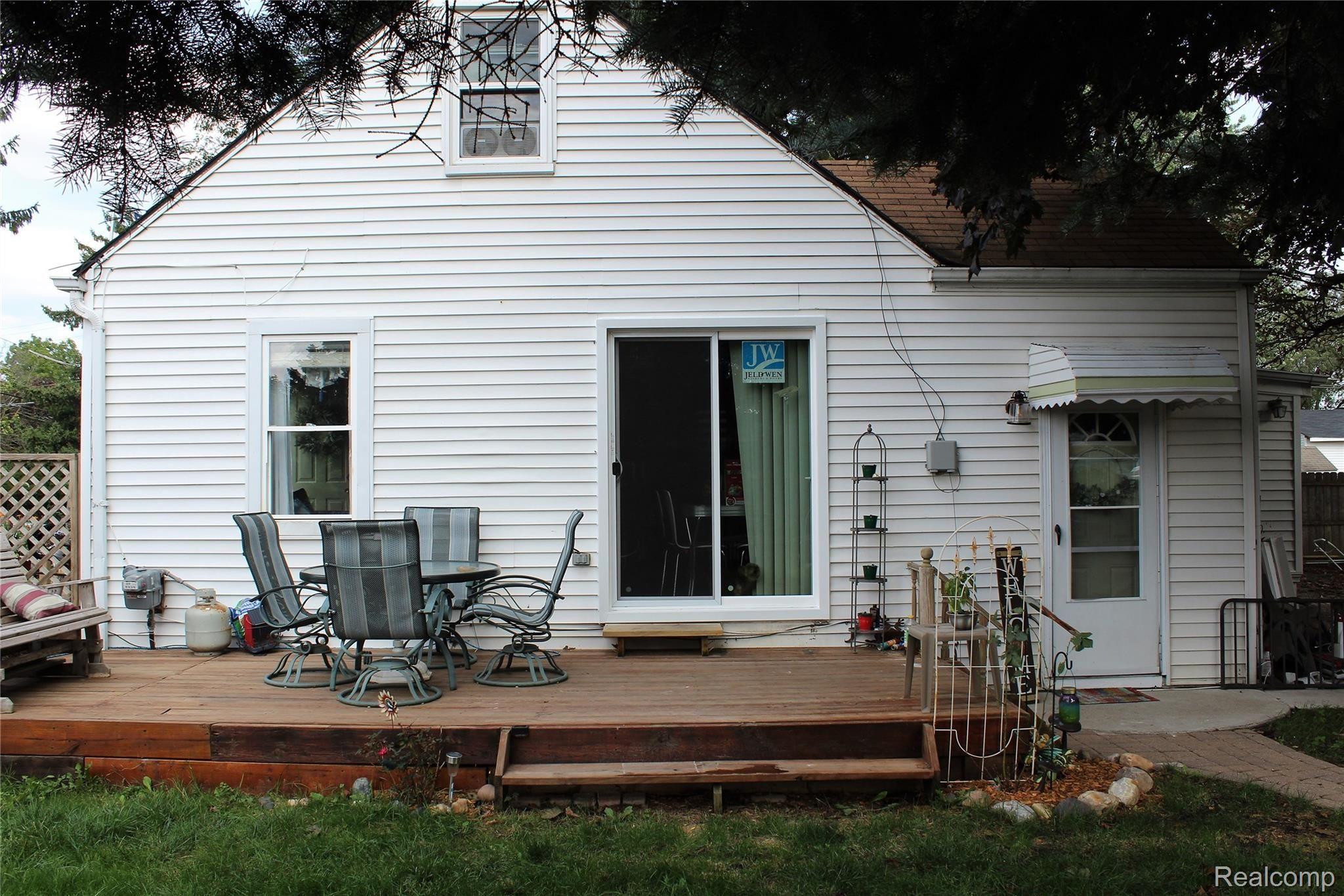 14616 East 10 Mile Road Warren, MI 48089 - Photo 8 of 36 IMG_0236.jpg