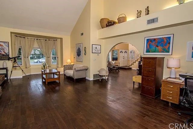 2463 Falling Oak Drive Riverside, CA 92506 - Photo 8 of 18