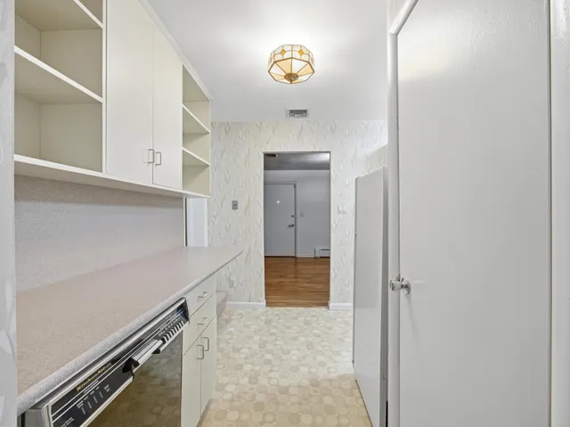 $4,500 | 411 10th Street, Unit 1, Palisades Park, NJ 07650