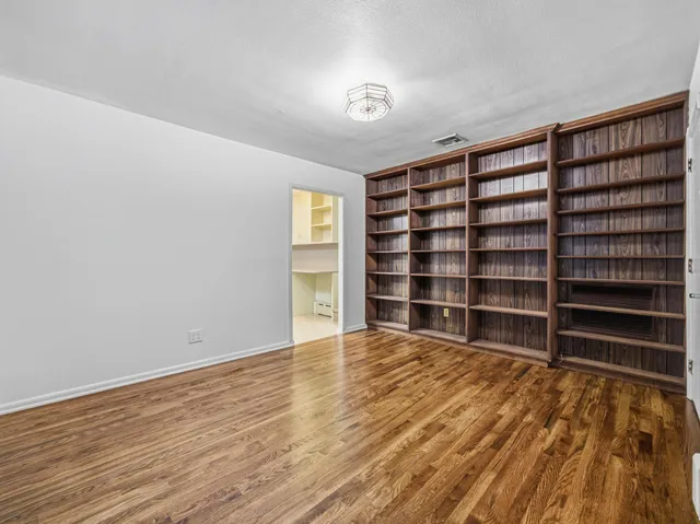 $4,500 | 411 10th Street, Unit 1, Palisades Park, NJ 07650