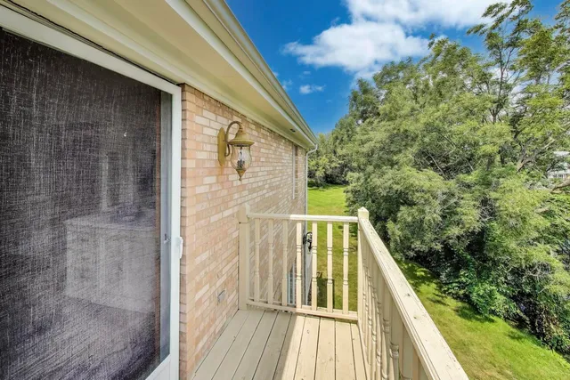 $1,395,000 | 45 Willow Bay Drive, South Barrington, IL 60010