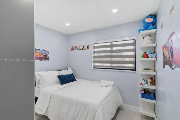 $6,000 | 830 Southwest 93rd Avenue, Miami, FL 33174