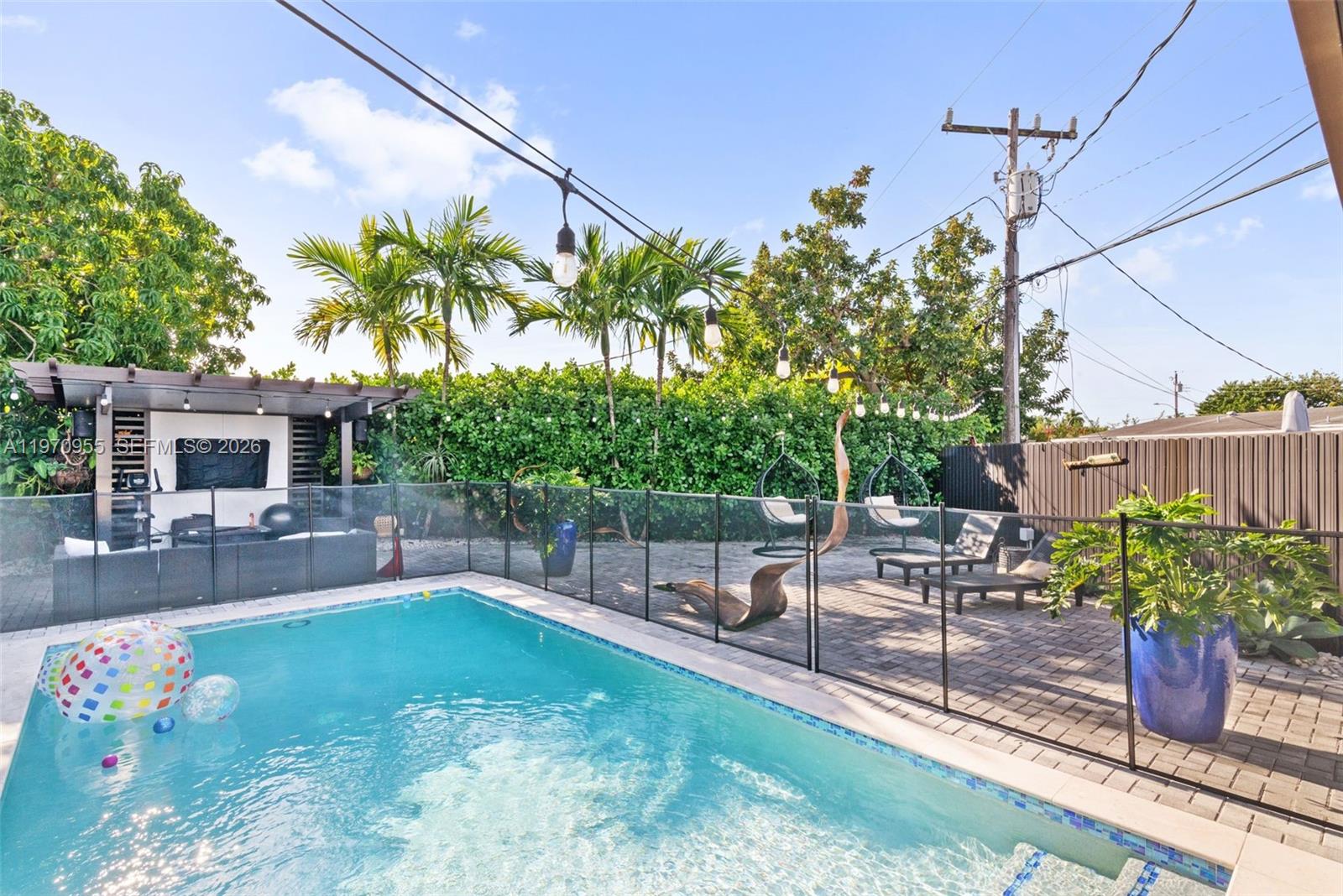 830 Southwest 93rd Avenue Miami, FL 33174 - Photo 41 of 48 a view of a backyard with a patio