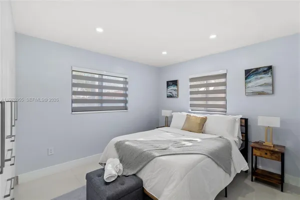 $6,000 | 830 Southwest 93rd Avenue, Miami, FL 33174