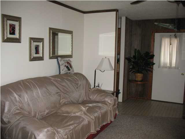 8395 Bald Knob Road Mount Vernon, IN 47620 - Photo 12 of 21 Gallery Image 12