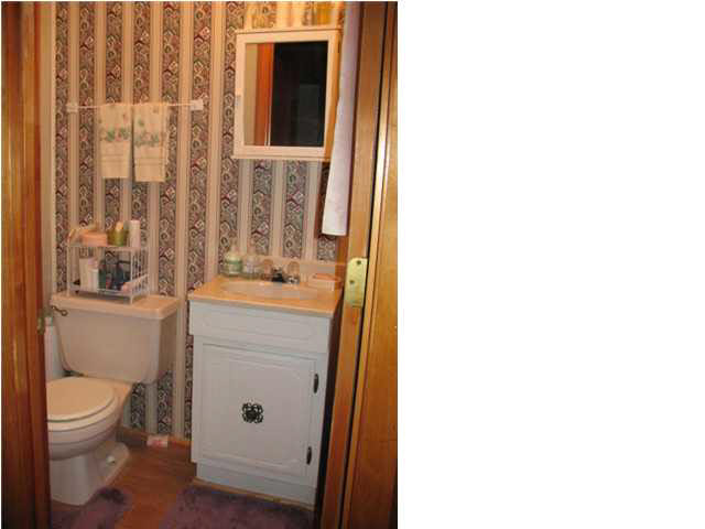 8395 Bald Knob Road Mount Vernon, IN 47620 - Photo 15 of 21 Gallery Image 15