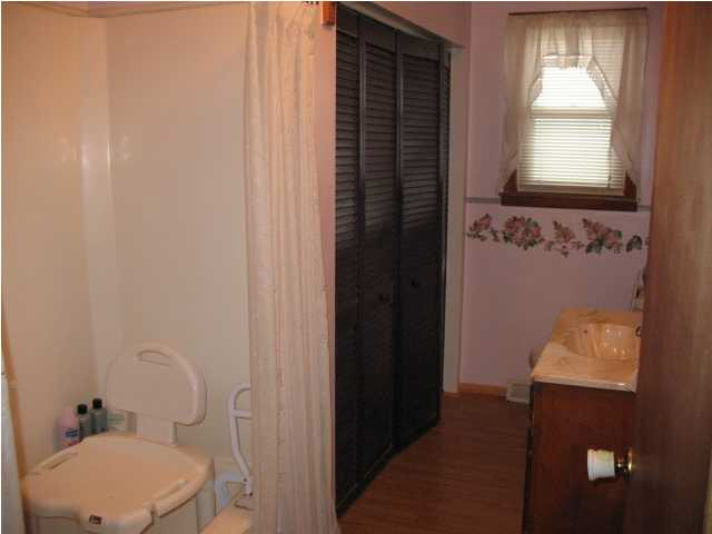 8395 Bald Knob Road Mount Vernon, IN 47620 - Photo 17 of 21 Gallery Image 17