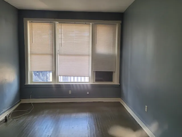 $259,999 | 9034 South Commercial Avenue, Chicago, IL 60617