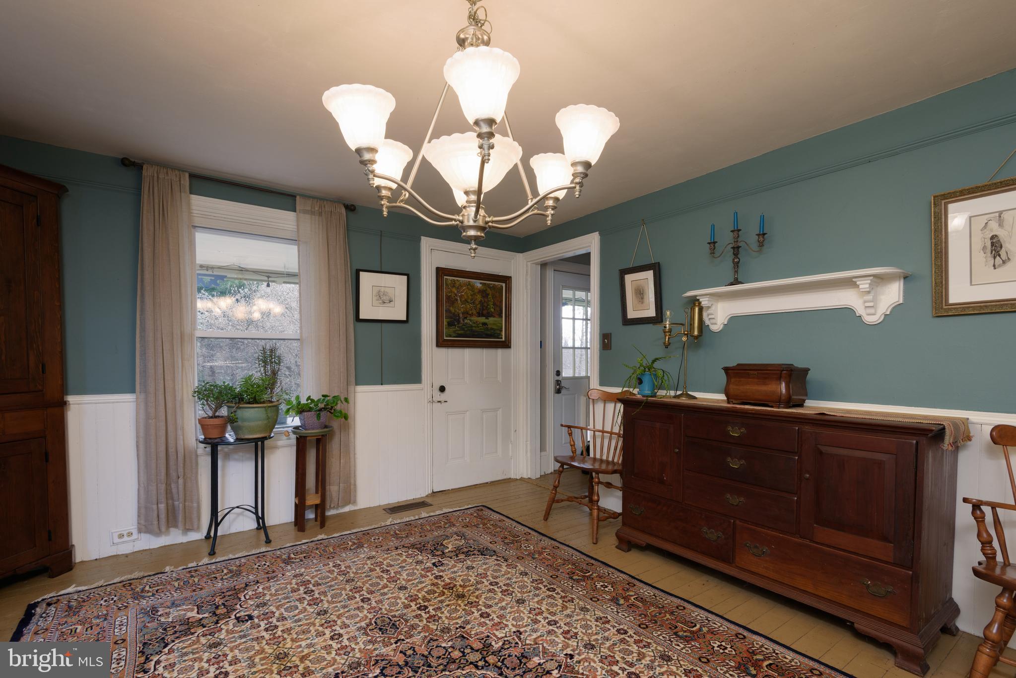 7 Elk Valley Lane Elkton, MD 21921 - Photo 11 of 45 a view of a livingroom with furniture