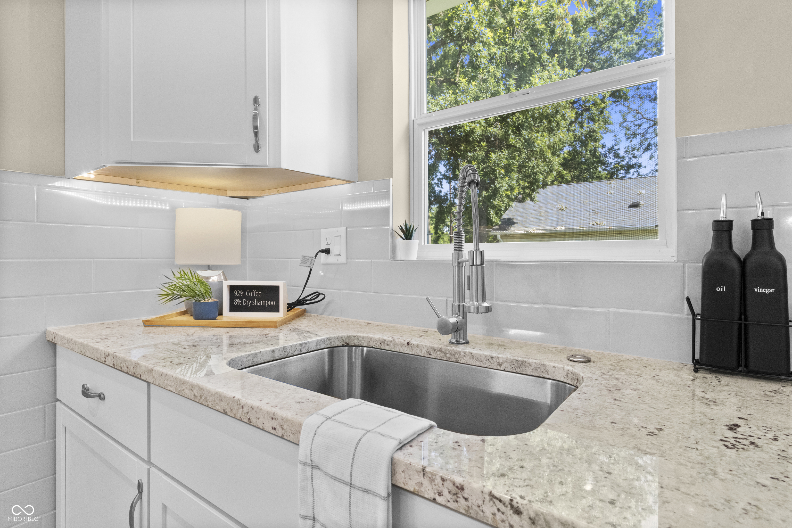 2430 Stuart Street Indianapolis, IN 46218 - Photo 25 of 51