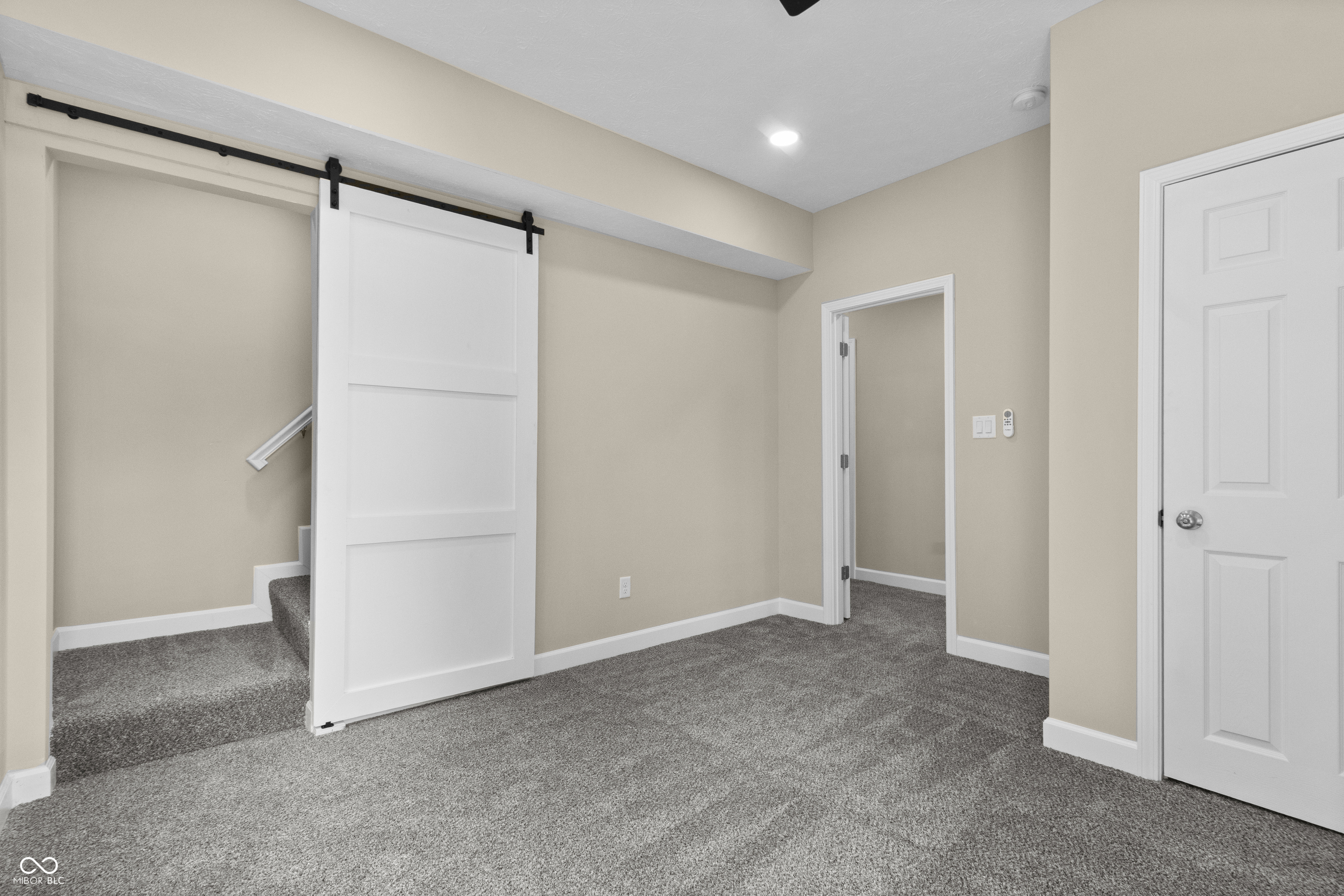 2430 Stuart Street Indianapolis, IN 46218 - Photo 39 of 51