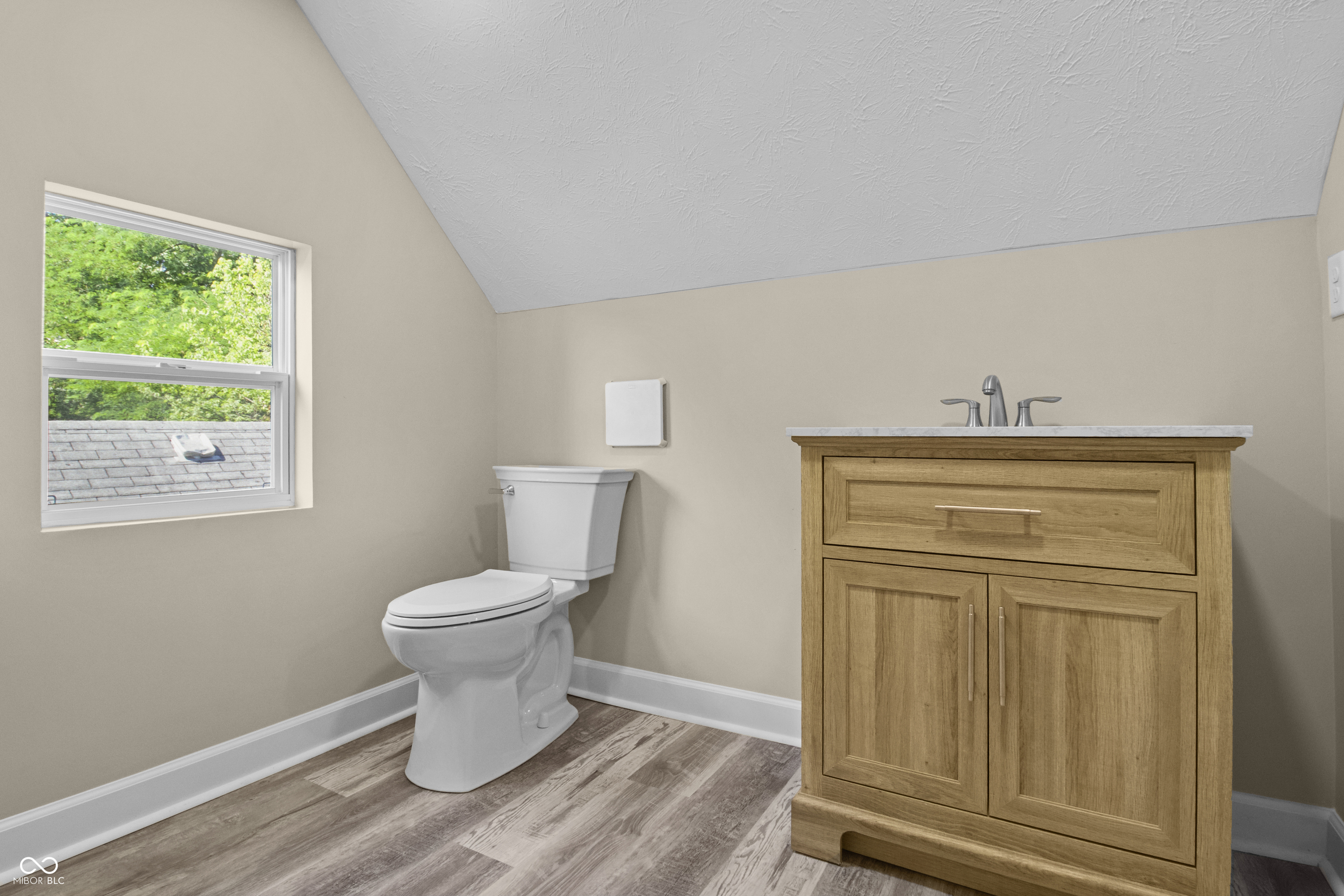 2430 Stuart Street Indianapolis, IN 46218 - Photo 42 of 51