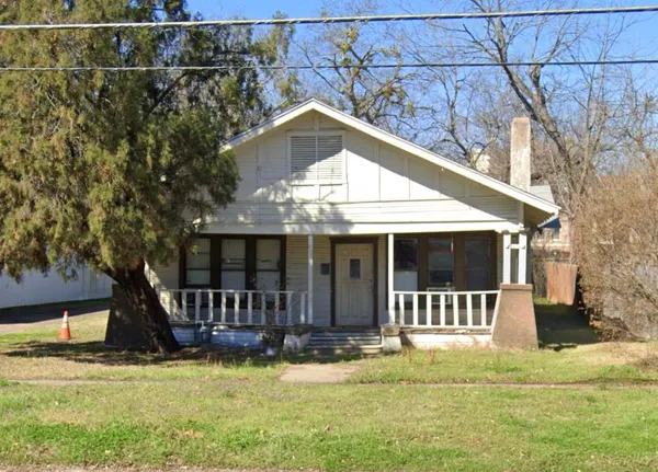 $75,000 | 405 North Virginia Street, Terrell, TX 75160