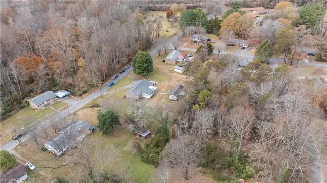 $234,900 | 134 North Park Drive, Jonesville, NC 28642