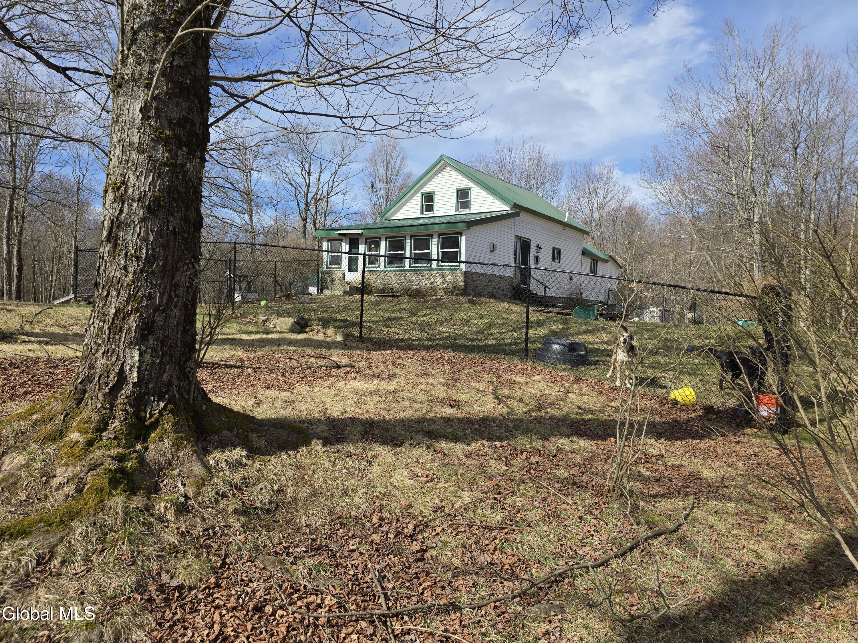 344 Dyken Pond Road Berlin, NY 12138 - Photo 4 of 38 4 side family rm