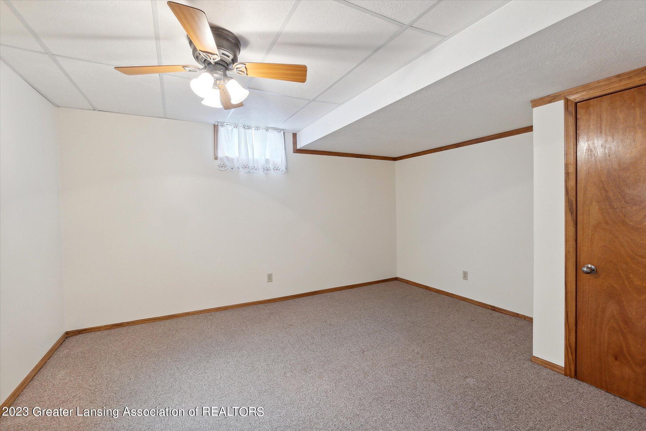 201 North Chester Road Charlotte, MI 48813 - Photo 36 of 49 36-201-N-Chester-Rd-Charlotte-MI-48813-W
