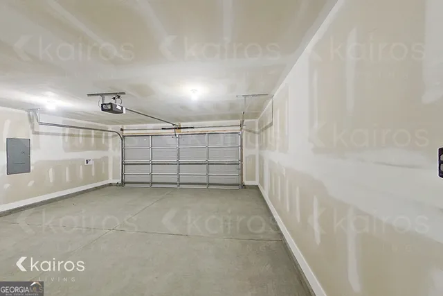 a view of backyard with swimming pool