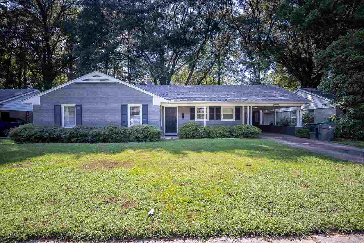 1427 Colonial Road Memphis, TN 38117 - Photo 1 of 24