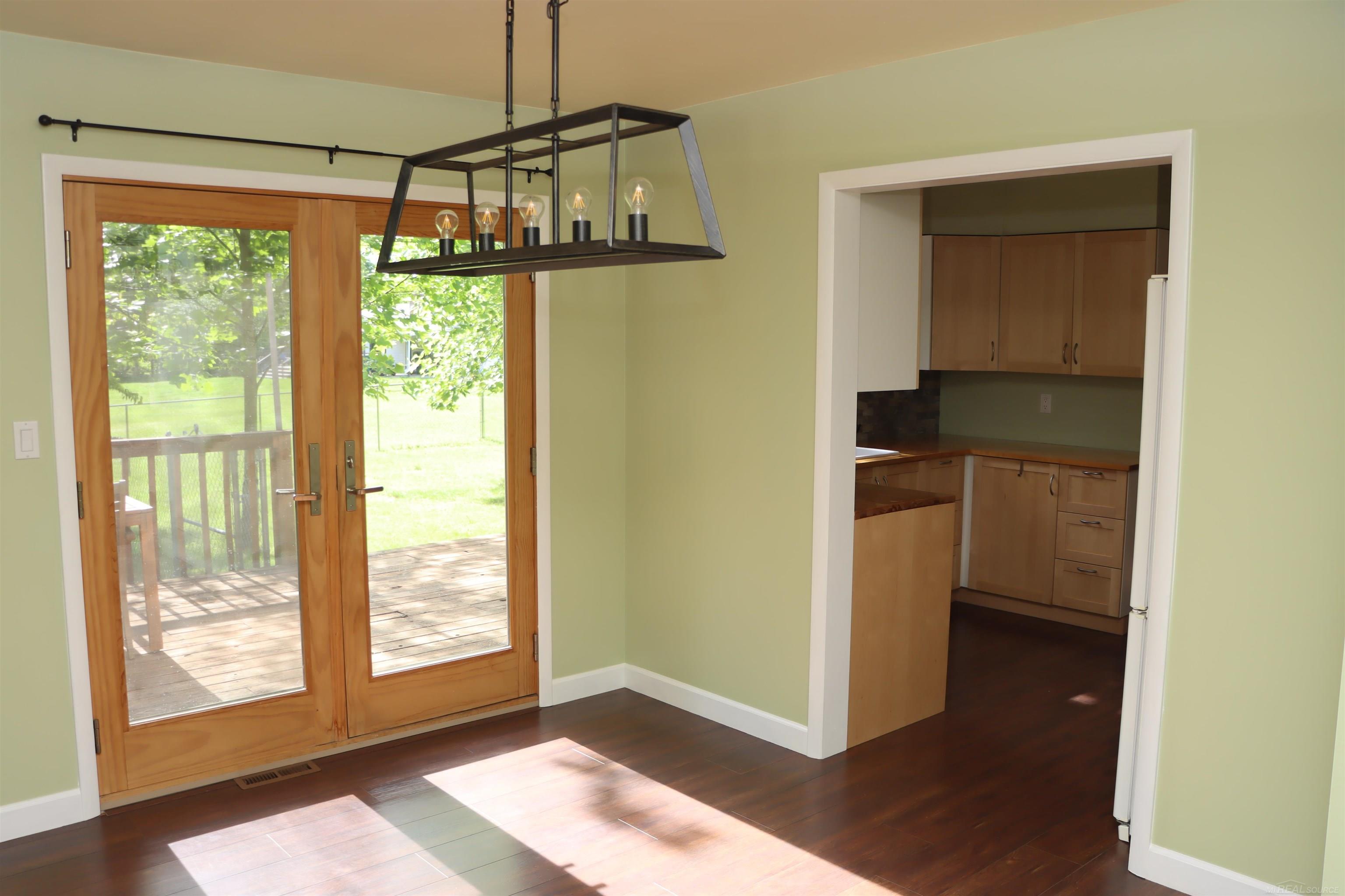 8549 Oakside Street Portage, MI 49002 - Photo 12 of 39