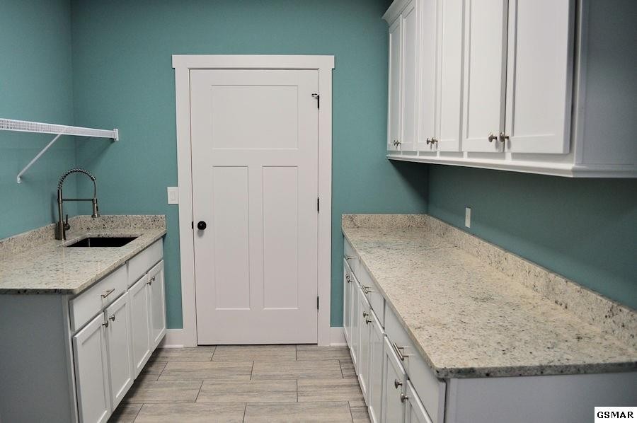 1320 Rippling Waters Circle Sevierville, TN 37876 - Photo 31 of 36 Gallery Image 31