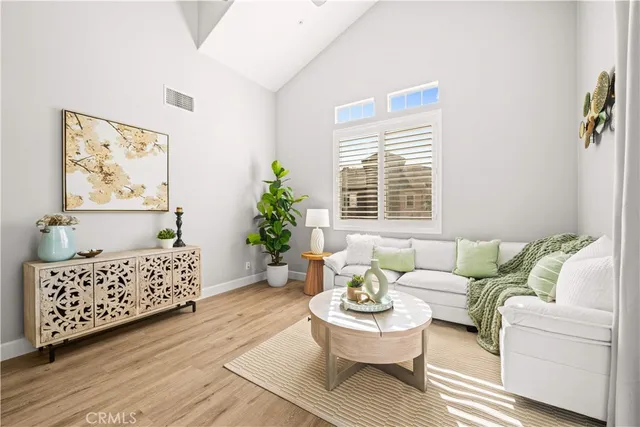 $805,000 | 14 Garrison Loop, Ladera Ranch, CA 92694