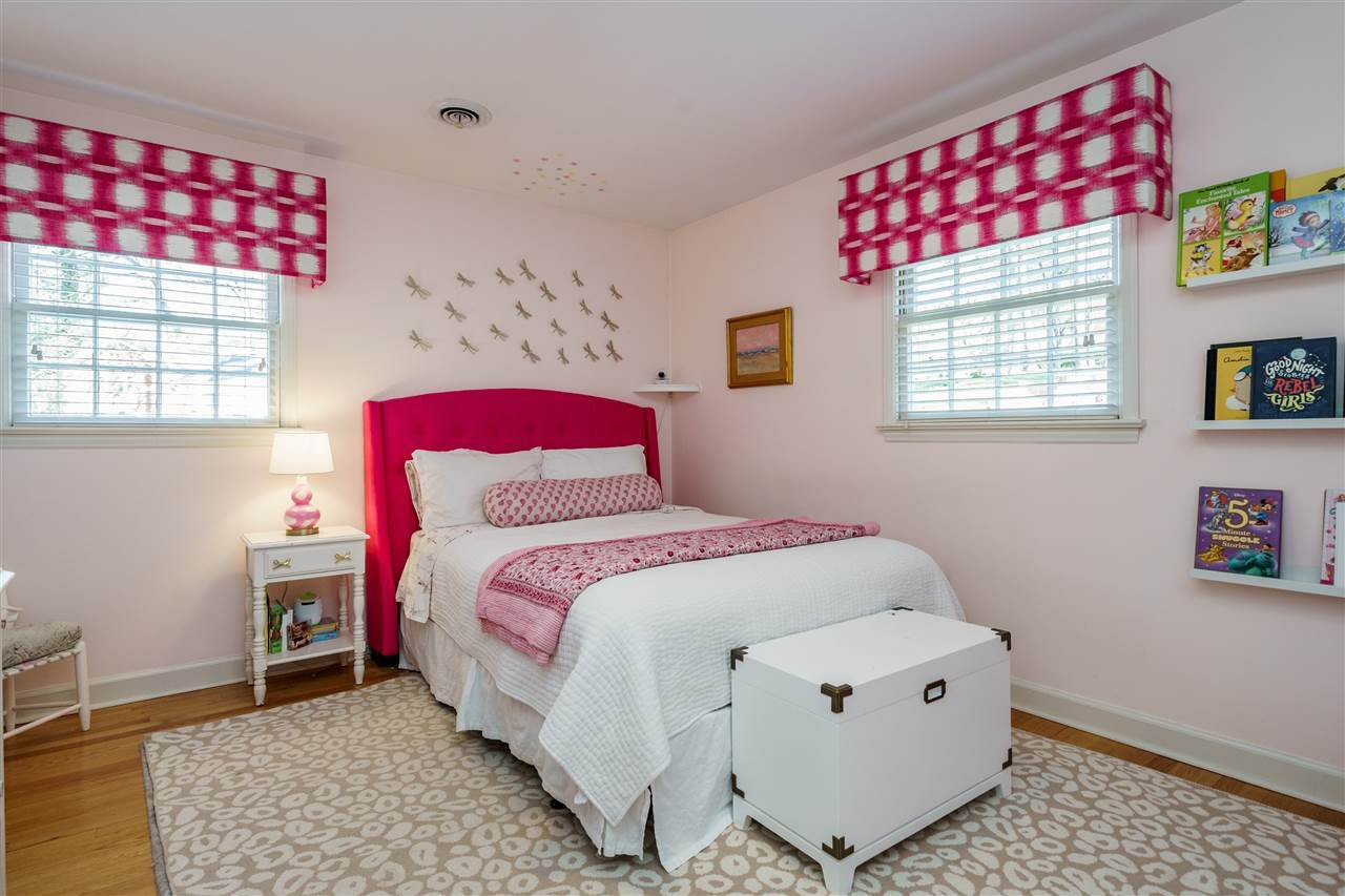 813 Burke Street Raleigh, NC 27609 - Photo 20 of 30 Photo 20