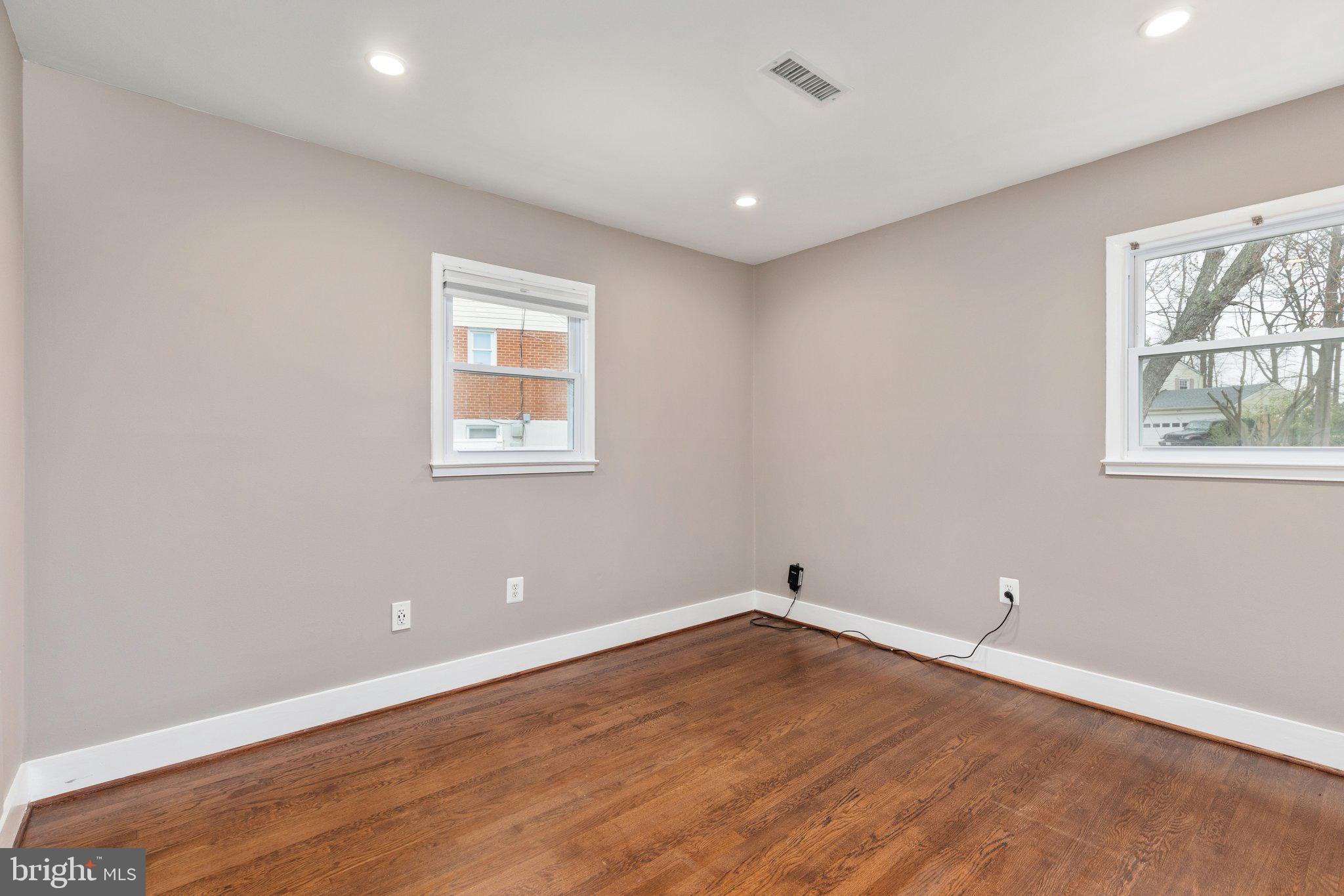 14976 Alaska Road Woodbridge, VA 22191 - Photo 21 of 36 Bedroom 2