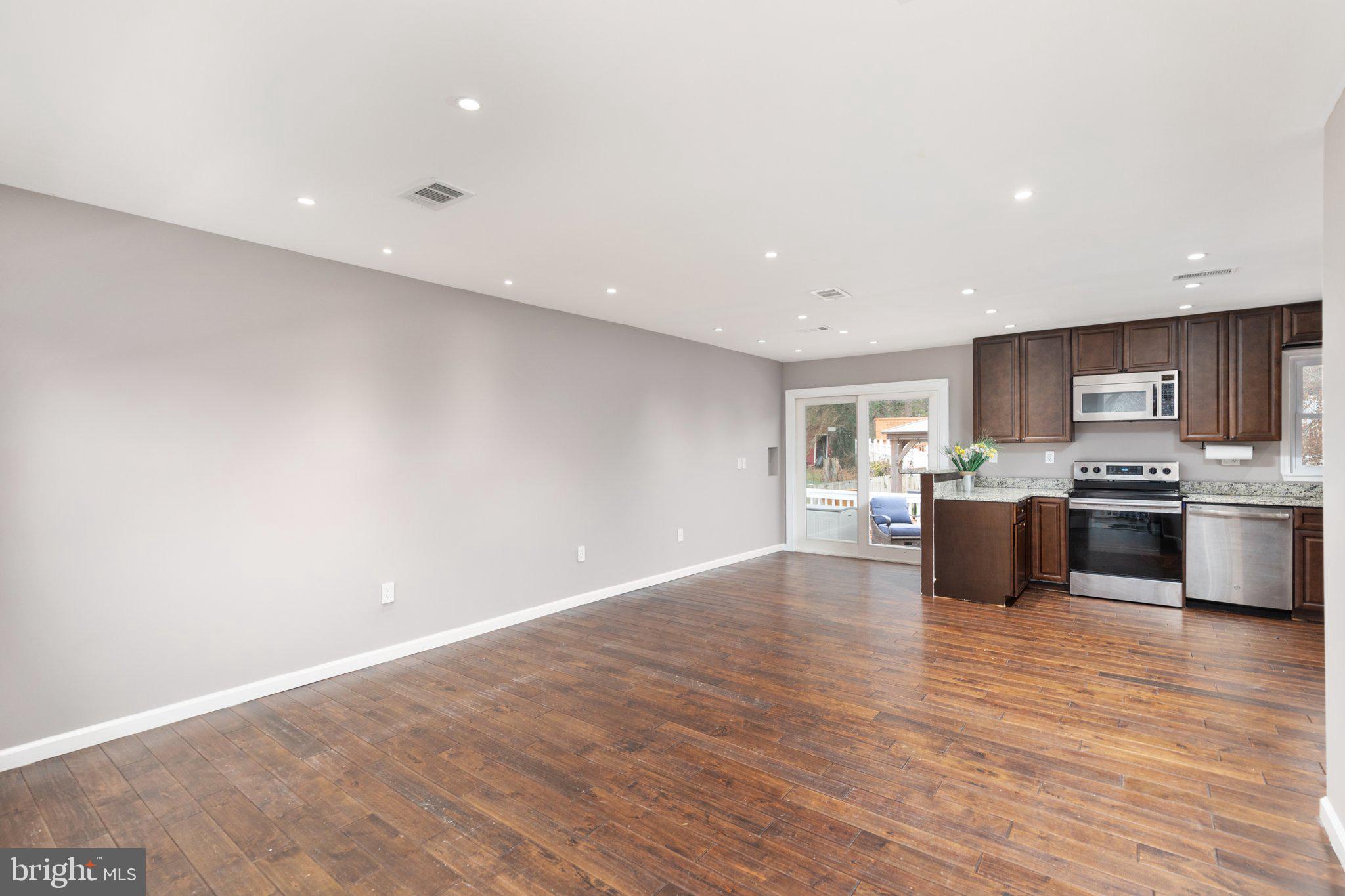 14976 Alaska Road Woodbridge, VA 22191 - Photo 36 of 36 Open Floorplan with hardwood floors