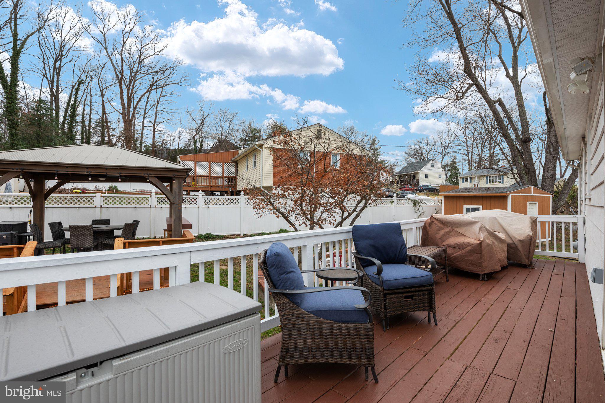 14976 Alaska Road Woodbridge, VA 22191 - Photo 9 of 36 Inviting Deck