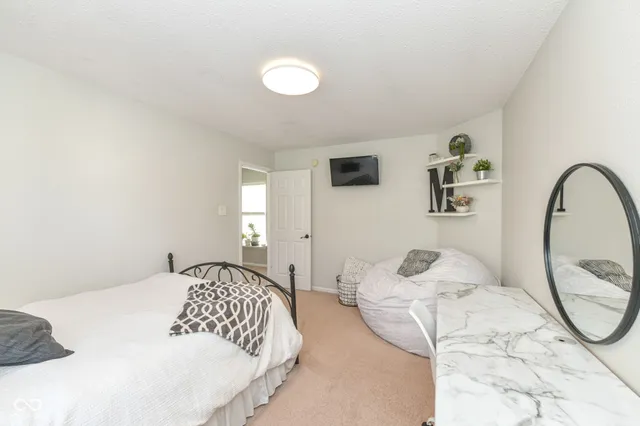 $299,999 | 12694 Justice Crossing, Fishers, IN 46037