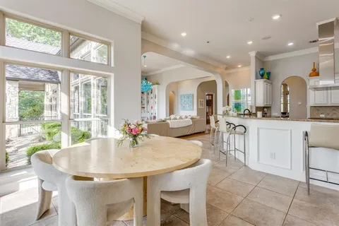 $1,150,000 | 305 Covered Bridge Drive, Fort Worth, TX 76108