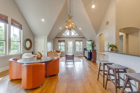 $1,150,000 | 305 Covered Bridge Drive, Fort Worth, TX 76108