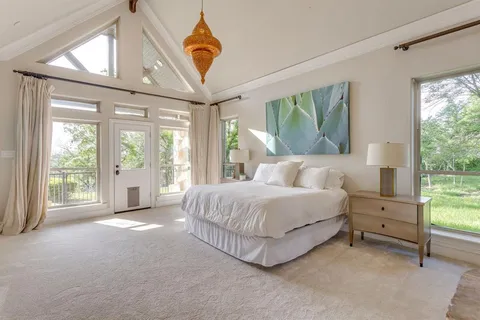 $1,150,000 | 305 Covered Bridge Drive, Fort Worth, TX 76108