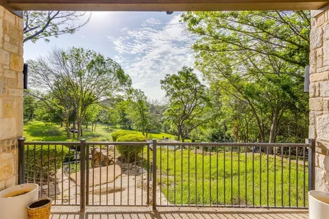 $1,150,000 | 305 Covered Bridge Drive, Fort Worth, TX 76108
