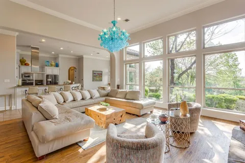 $1,150,000 | 305 Covered Bridge Drive, Fort Worth, TX 76108