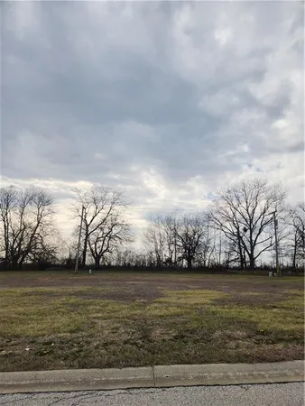$45,000 | 518 Hamlet Drive, Harrisonville, MO 64701