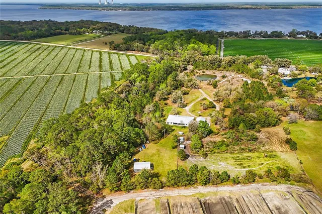 $895,000 | 290 Federal Point Road, East Palatka, FL 32131