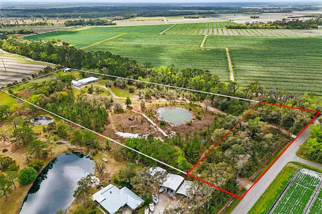 $895,000 | 290 Federal Point Road, East Palatka, FL 32131