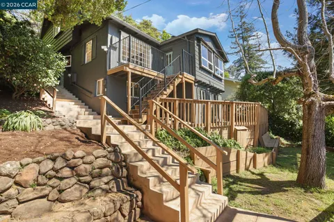 $999,000 | 5716 Merriewood Drive, Oakland, CA 94611