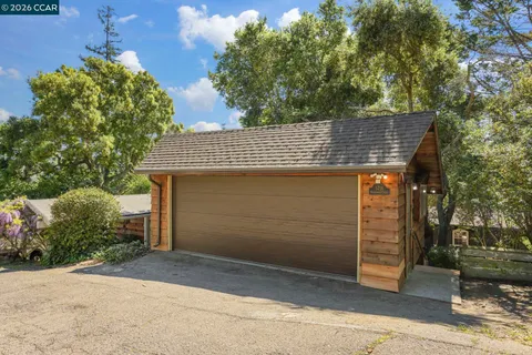 $999,000 | 5716 Merriewood Drive, Oakland, CA 94611