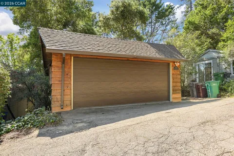 $999,000 | 5716 Merriewood Drive, Oakland, CA 94611
