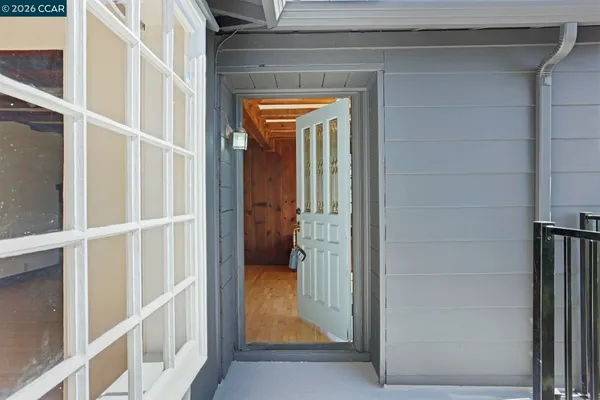 $999,000 | 5716 Merriewood Drive, Oakland, CA 94611