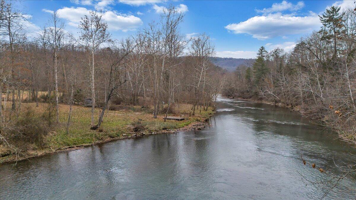 1606 Dunbrack Road Covington, VA 24426 - Photo 66 of 93 63-DJI_20241204135138_0051_D