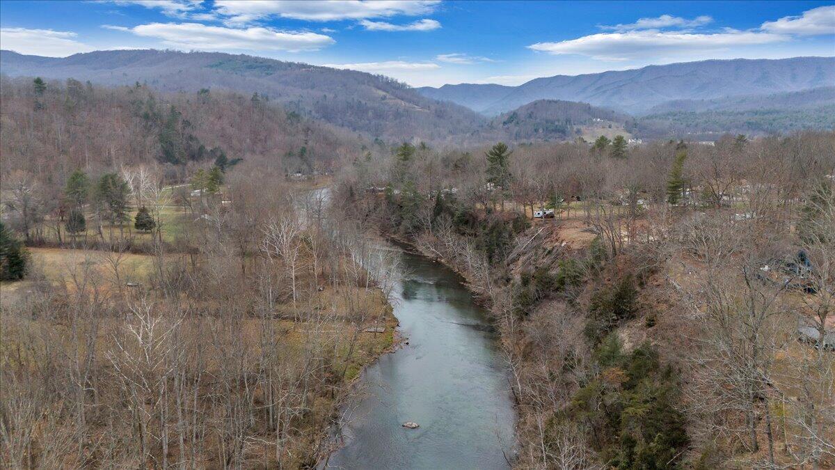 1606 Dunbrack Road Covington, VA 24426 - Photo 69 of 93 66-DJI_20241204135232_0055_D