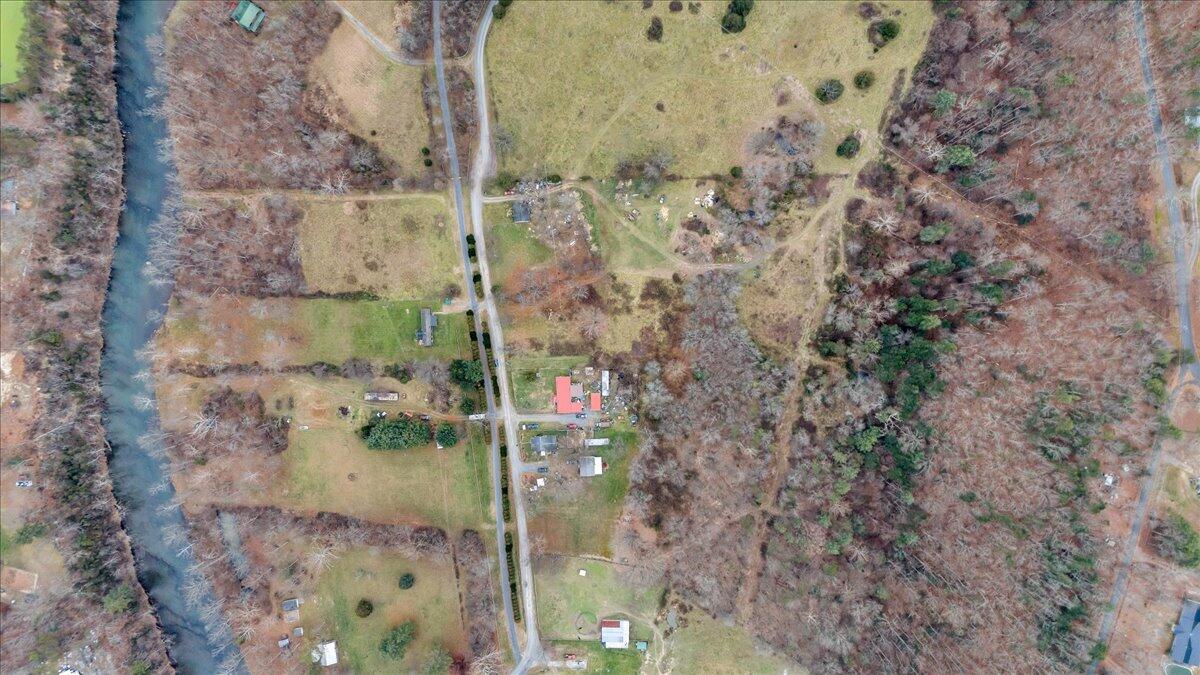 1606 Dunbrack Road Covington, VA 24426 - Photo 7 of 93 02-DJI_20241204141101_0091_D