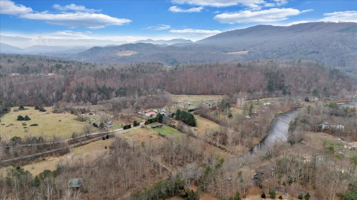 1606 Dunbrack Road Covington, VA 24426 - Photo 8 of 93 04-DJI_20241204140002_0075_D