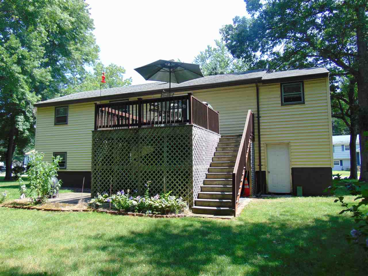 10 Poplar Road Salem, NH 03079 - Photo 6 of 35 Gallery Image 6