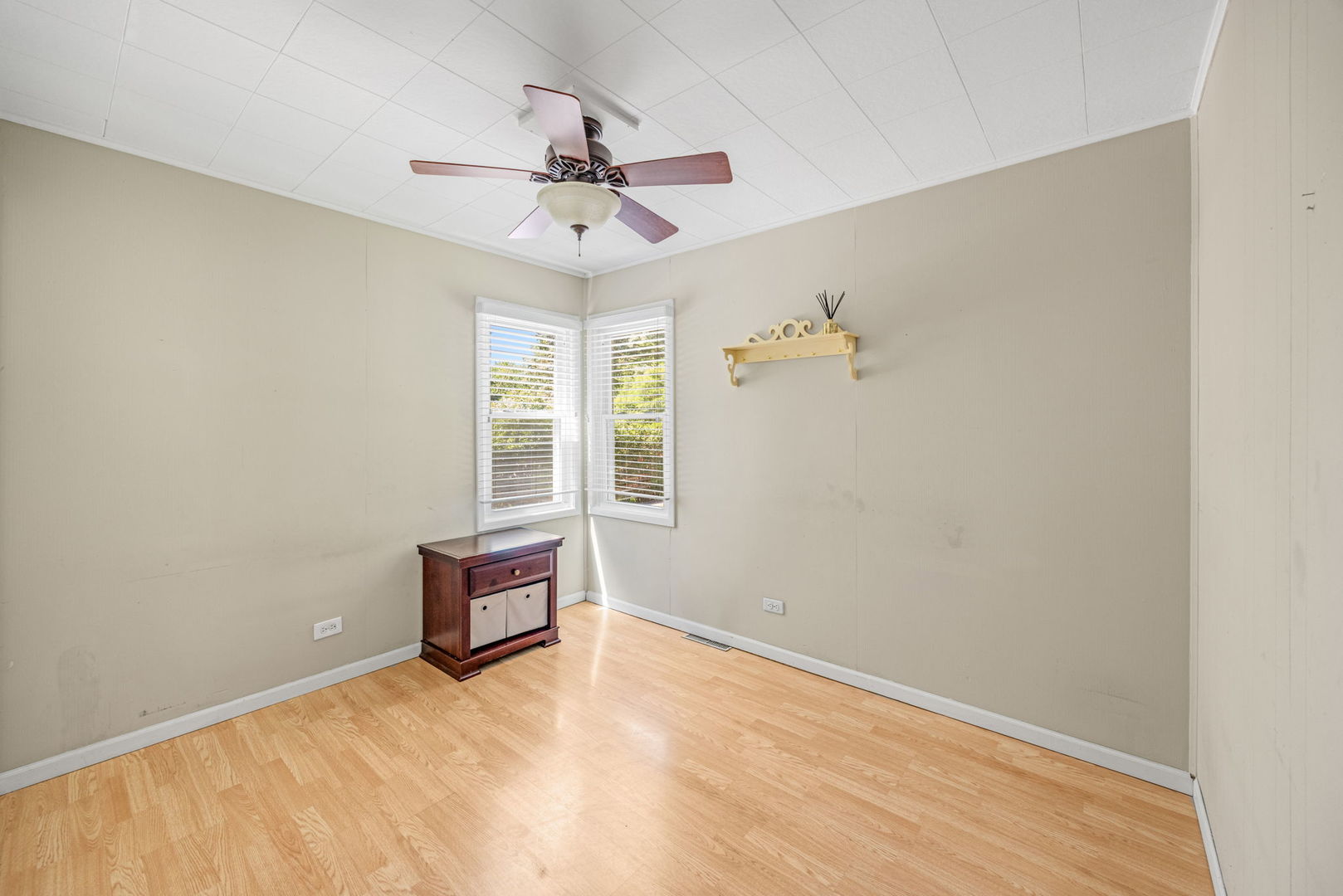 6314 Hillcrest Road Cary, IL 60013 - Photo 11 of 19
